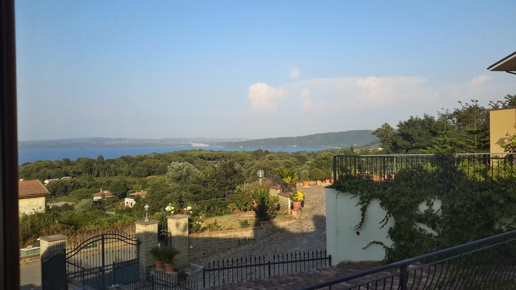 The White Villa Bracciano  Ruang foto